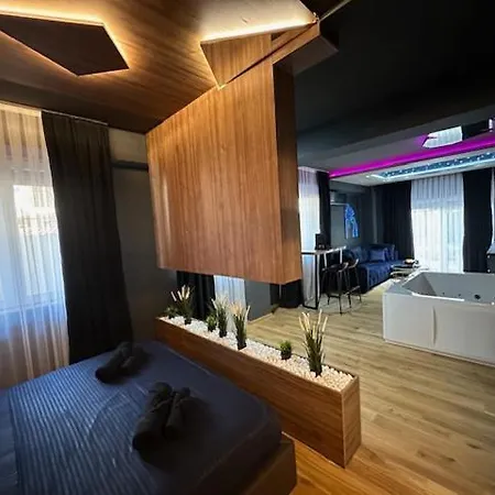 Tulum Luxury Suites-skopje *