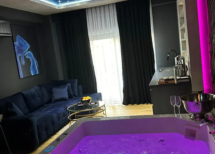 Tulum Luxury Suites-skopje Daire